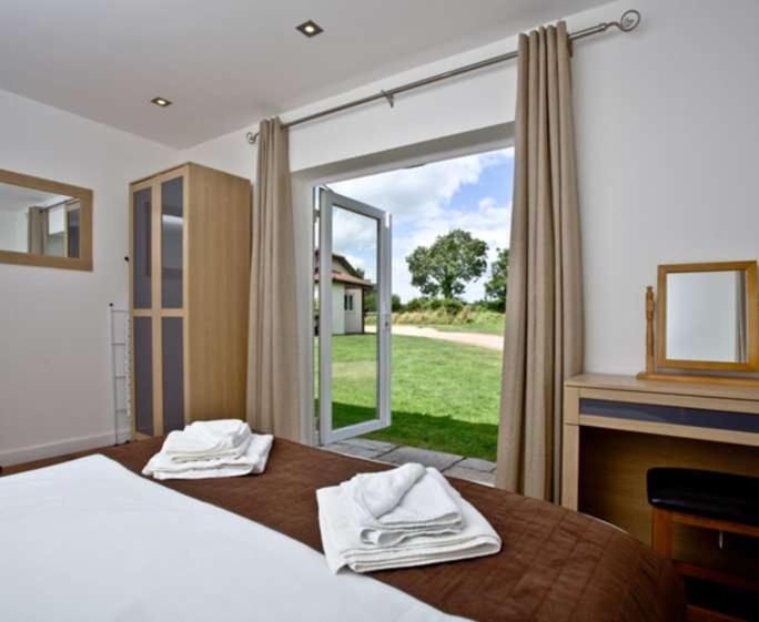 Lovely 2 Bedroom Holiday Chalet Near Sidmouth Extérieur photo